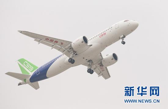  5��5�գ��й��׿��������ˮ׼�ĸ��߿ͻ�C919���Ϻ��ֶ����ʻ����׷ɡ��»������ ��͡ ��